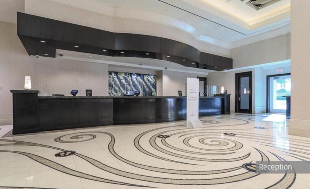 Balcony Full Strip View Suite Mgm Signature Free Valet Las Vegas Bagian luar foto