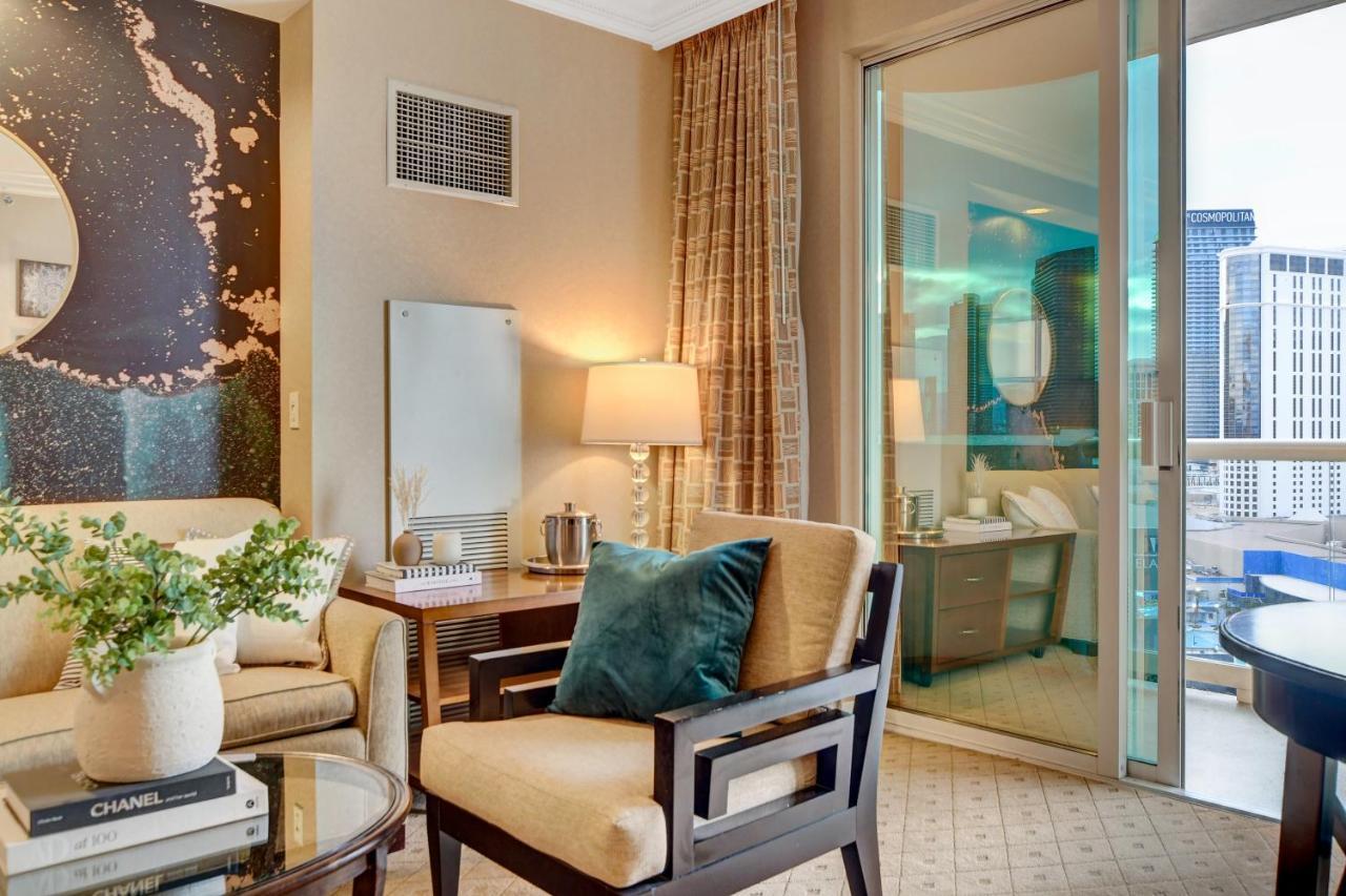 Balcony Full Strip View Suite Mgm Signature Free Valet Las Vegas Bagian luar foto